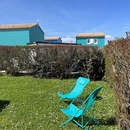 Maison Cosy Avec Piscine Partagee Le Château-dʼOléron Exterior foto