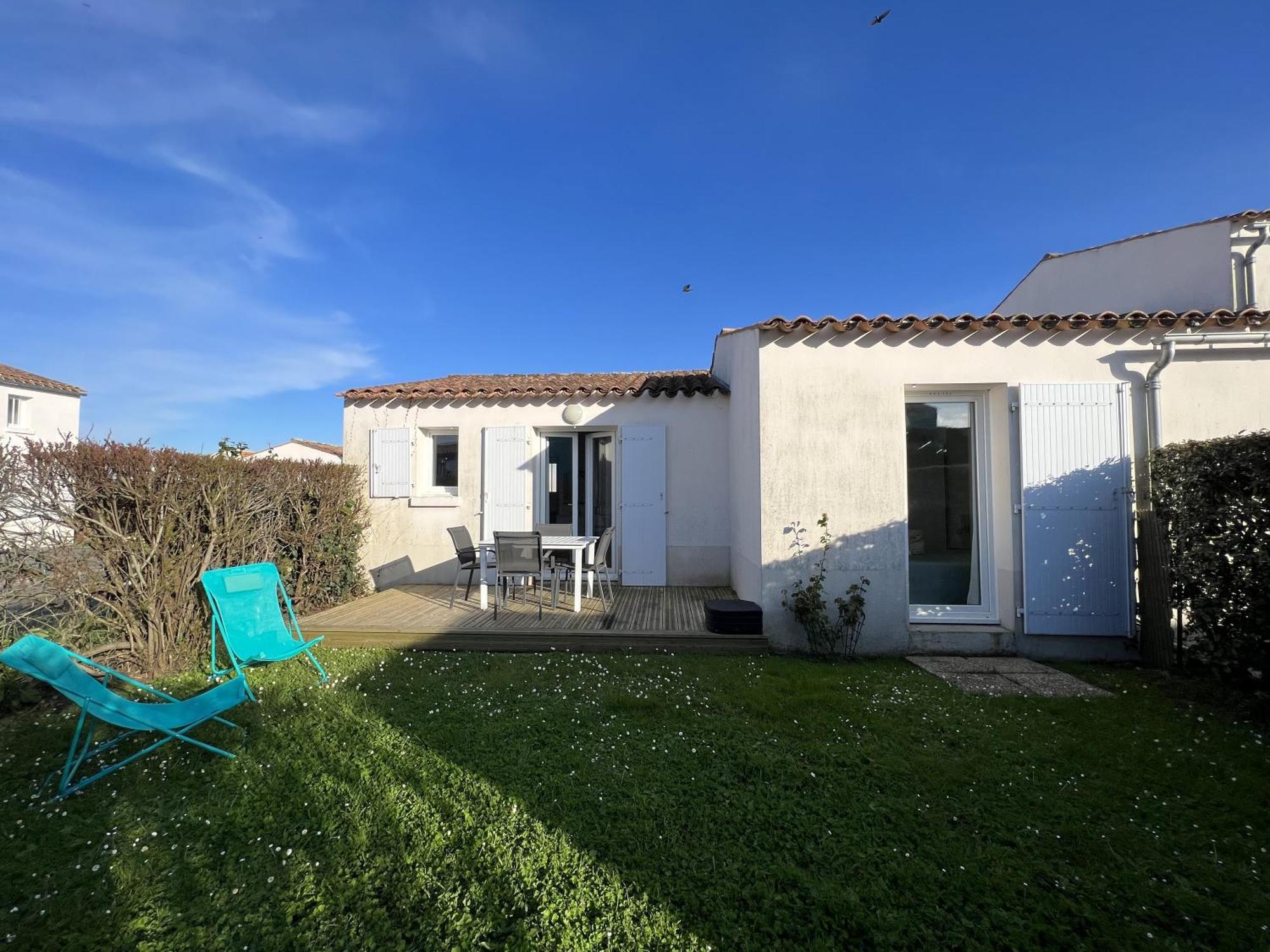 Maison Cosy Avec Piscine Partagee Le Château-dʼOléron Exterior foto
